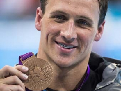 A causa di una fan Ryan Lochte si rompe il legamento crociato posteriore del ginocchio sinistro