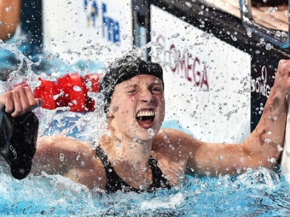 LEDECKY Katie USA Gold Medal, World Record Women's 800m Freestyle 