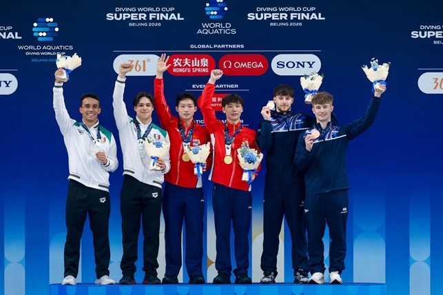 podio trampolino sincro 3mt maschile
