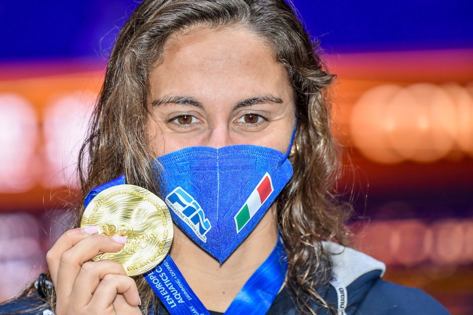 simona quadarella con l'oro