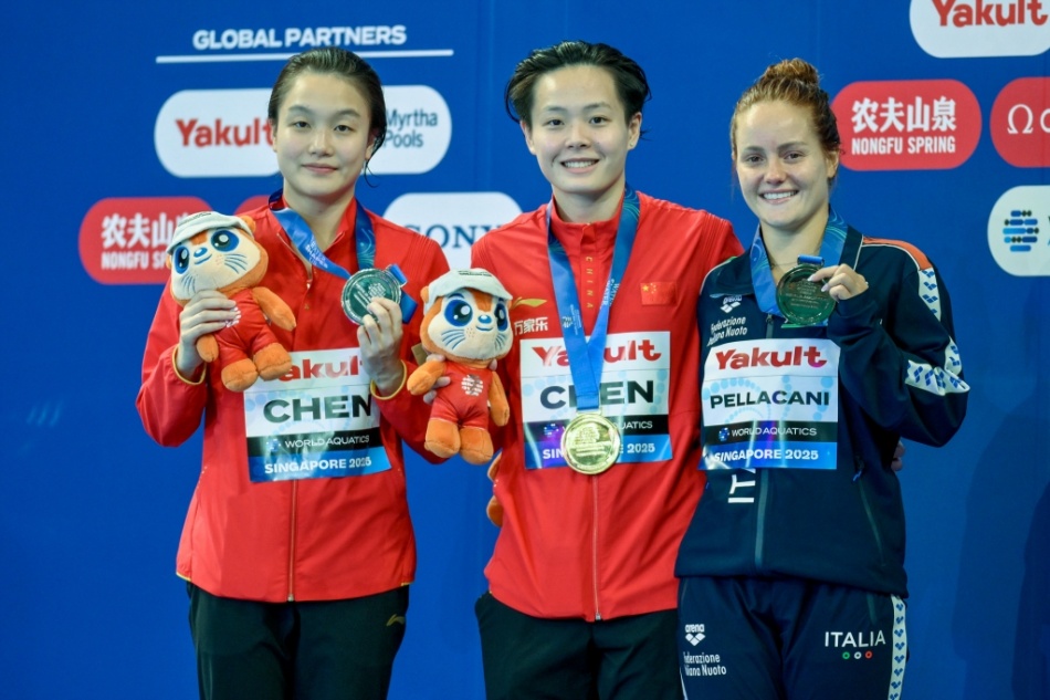 podio trampolino 3mt femminile