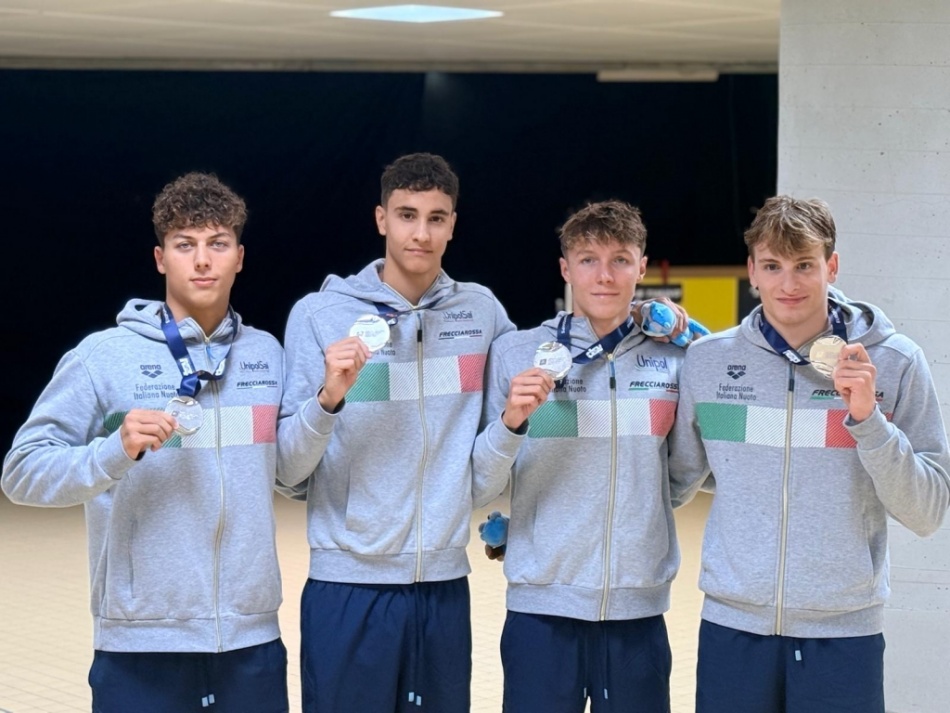 staffetta 4x200 sl maschile - italia staffetta 4x200 sl maschile - italia