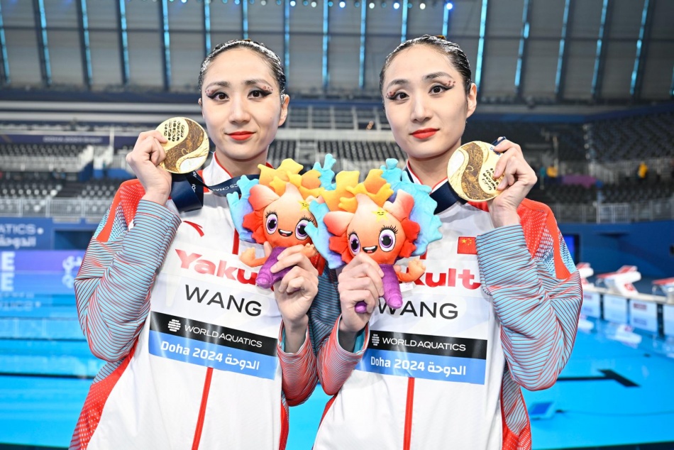 Liuyi Wang e Qianyi Wang
