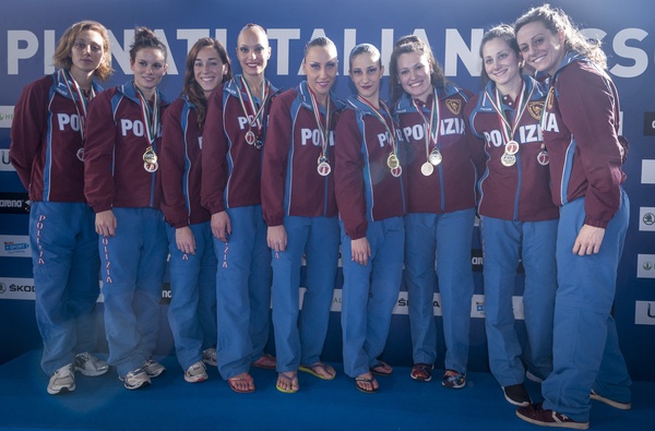 Le ragazze delle Fiamme Oro, campionesse d'Italia nella prova a squadre