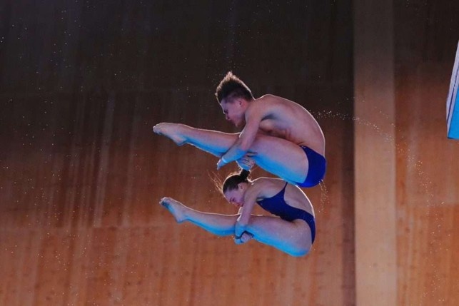 Oleksii Sereda e Kseniia Bailo Oleksii Sereda e Kseniia Bailo