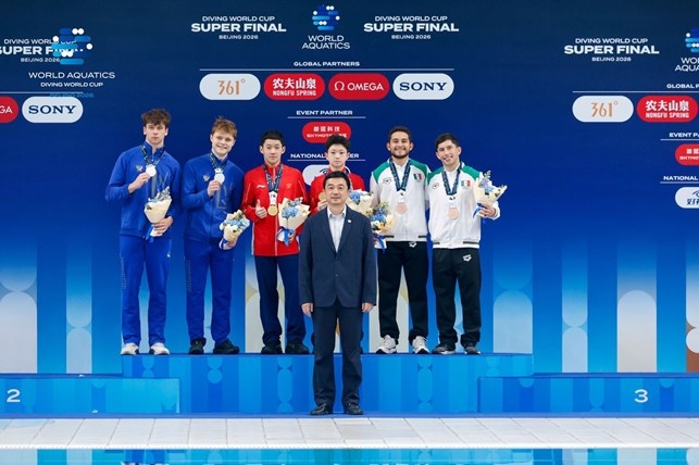podio piattaforma sincro maschile