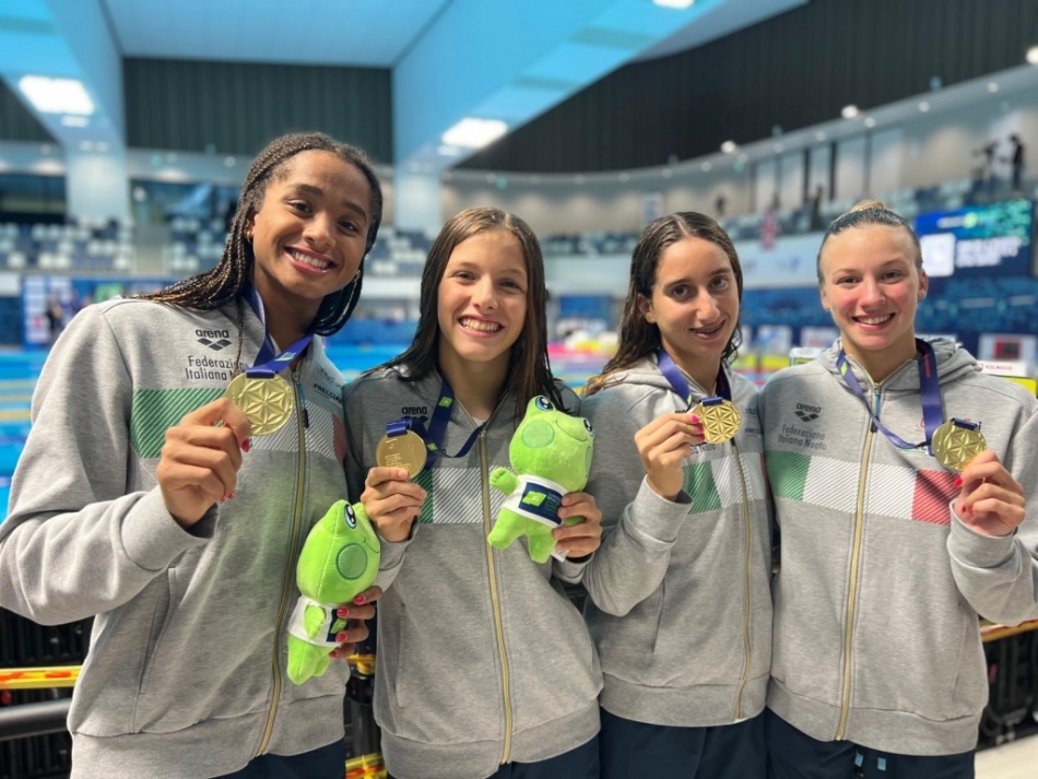 4x100 mista femminile - italia