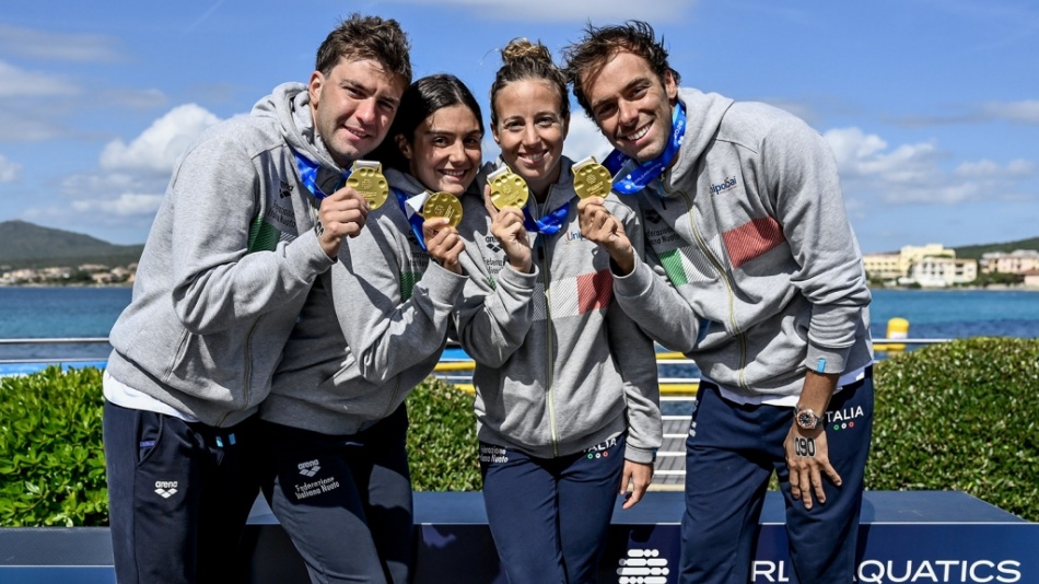 staffetta 4x1500 mixed - italia