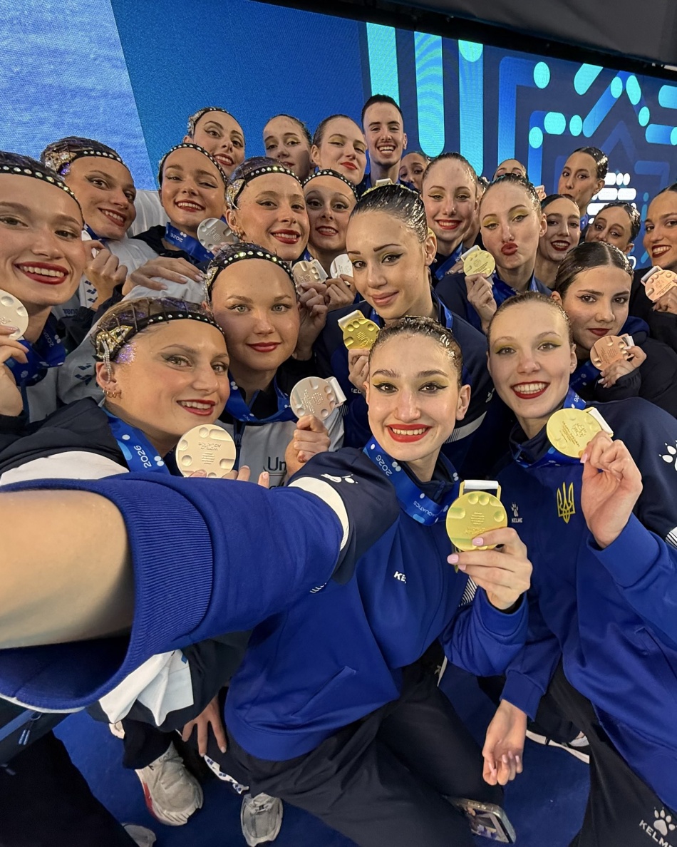 podio team acrobatic